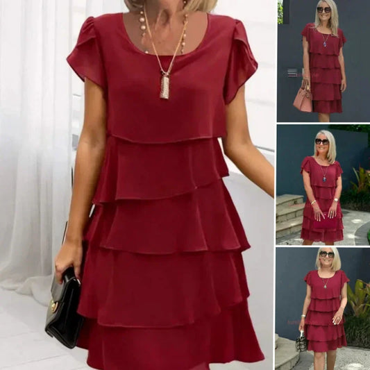Robe décontractée à volants et coupe ondulée pour femmes