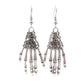 Boucles d’Oreilles Longues Pendantes en Forme de Squelette Articulé