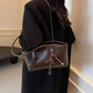 👜✨🌸 PROMO -50% ! Sac d'Épaule Vintage en Cuir PU – Intérieur Spacieux, Style Intemporel & Bande Porte-Épaule Réglable (Noir/Marron Foncé/Blanc/Marron Clair)